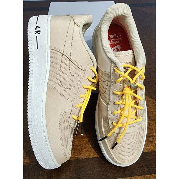 NEW Nike Air Force 1  LV8 Sanddrift Citron Pulse Youth DV1622-100 Size 6.5Y - Picture 2 of 14